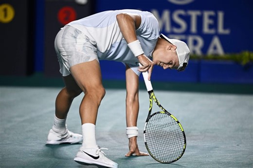 Mexican Open in Acapulco rocked by illness and upsets as top-seeded players fall