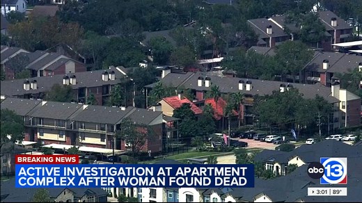 Dawayland Earnest Hurst charged after Seabrook police rescued children from inside Teakwood apartment where woman was found dead