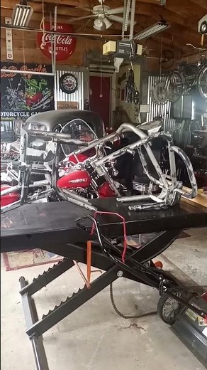 Meet the BOSS HOSS: The V8 Engine Motorcycle of Your Dreams!