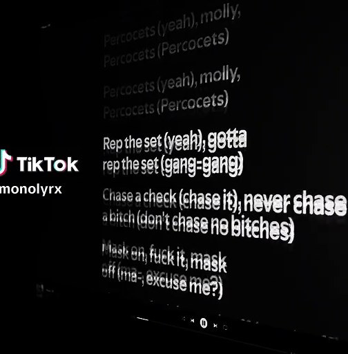 chase a check, never chase a B-🎵 - mask off | future #monolyrx #maskoff #future #maskon #maskoff #chase #lyrics #audio #lyrics_songs #spotifylyrics #lyricsvideo #4u #fyp #fypシ
