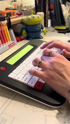 ASMR Typing with Freewrite Alpha Distraction-free writing