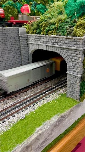 New York Central & Norfolk Southern Hauling Freight