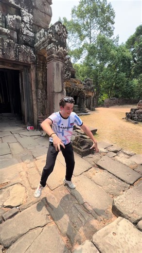 Temple running 🏃 #travel #cambodia #templerun #backpacking #angkorwat | temple run