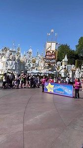 Congratulations to all of our Dance the Magic dancers for their heroic performance down Main Street U.S.A.✨💪✨ #dancethemagic #disneyimaginationcampus #disneyparade #disneyland #disneyparks #disney #disneydancers #zerotohero | Dance the Magic!