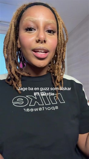 Jag kommer skratta från benmärgen ni förstår inte d är d bästa jag vet😝❤️ okej överdrev lite när jag sa jage den roligaste jag känner men dock d är ett krav på män för mig att han ska va roligare än mig och aa no luck yet🙄