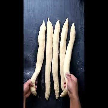 5 strands challah braid for a 3D effect