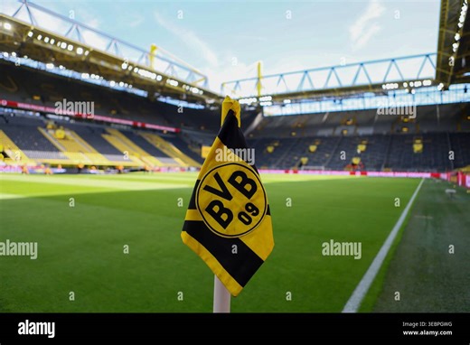 Dortmund, Deutschland: 26. April 2026 - 1. Bundesliga - 31. Spieltag - Borussia Dortmund vs. SC Freiburg Im Bild: Symbolbild Signal Iduna Park / Westfalenstadion Innenraum, Eckfahne mit Blick auf die Dortmunder Südtribüne DFL regulations prohibit any use of photographs as image sequences and/or quasi-video. (Photo by HMB Media/Madeleine Fantini/Sipa USA Stock Photo - Alamy