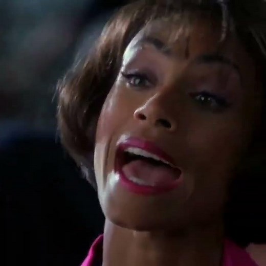 Foxy Brown and Jada Pinkett Smith in ‘Woo’ (1998)