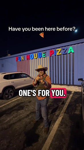 Missouri Adamn Killa visits Fun House Pizza in Lee Summit😤 Send this to someone who’s been here🗣️ #missouri #leesummit #kansascity #funhousepizza #pizza
