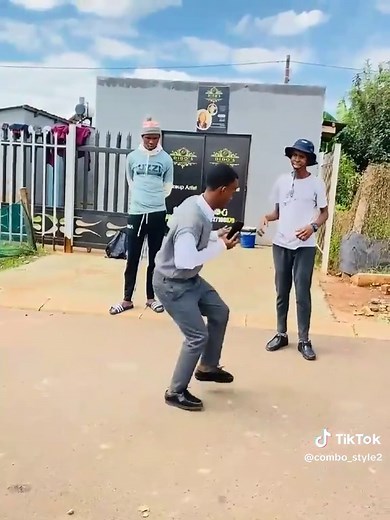 Explore the Amacombo Dance Challenge