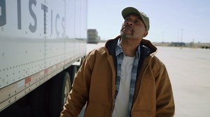 Garmin Dezl Cam OTR725 GPS Truck Navigator with Dash Cam 7" Large Display Touchscreen, Commercial Navigation for Semi Trucker Driver with 32GB SD Memory Card LCD Cleaning Kit