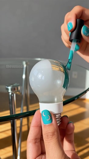 5.8K views | DIY Colored Light Bulb Hack Using Nail Polish! #diy #lightbulb #hack | The 9 Vu | Facebook
