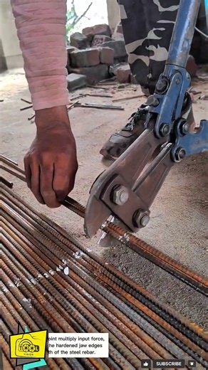 Heavy Duty Bolt Cutter: Cutting steel rebar on construction site