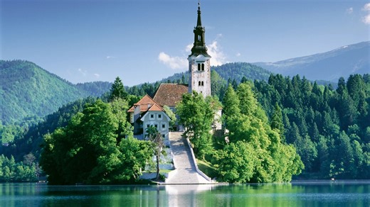 The European city with lakeside castles, thermal baths and insanely cheap food