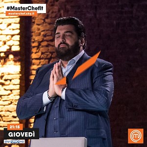 Tra 4️⃣️ giorni le vostre preghiere saranno esaudite... 🤯 #MasterChefIt torna GIOVEDÌ alle 21.15 su Sky Uno HD! | MasterChef Italia