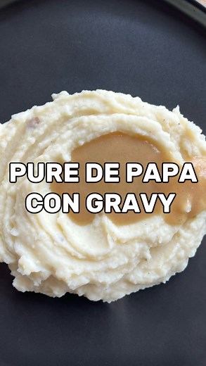 Eva Quintanilla | Tips para llevar tu puré de papa a otro nivel este año!! 💕 Para mí si una cena de navidad no tiene puré NO ES CENA 😋 les paso receta: -3... | Instagram
