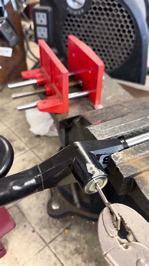 Handmaid key for steering wheel club not an instructional video #allockandkeyco #locksmithlife ￼