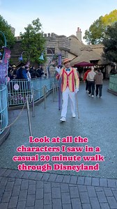9.9K views · 1.3K reactions | Disneyland is the best with wandering characters  Find everything you need to know about characters here: https://disneylanddaily.com/all-about-characters-at-disneyland-and-california-adventure/ Interested in dining with characters? Here are your options: https://disneylanddaily.com/a-complete-guide-to-character-meals-at-disneyland-resort/ | SoCal Daily | Facebook
