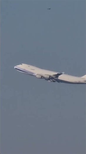 The Boeing 747-400f Taking off from Vienna #boeing747 #vienna #boeing #plane #jumbojet #aircraft