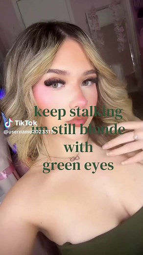 Blonde Hair and Green Eyes Trends