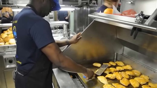 Submarine culinary operations during extended deployments