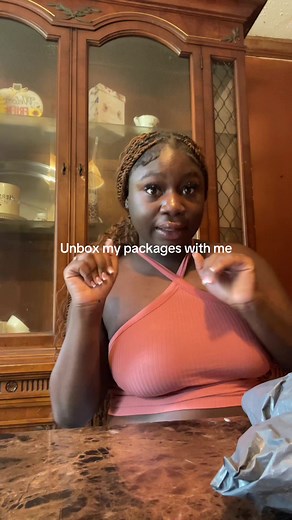 DO A UNBOXING WITH MEEE FEATURING PARTS OF MY MOM😂❤️ #fyp #viral #shein #unboxing