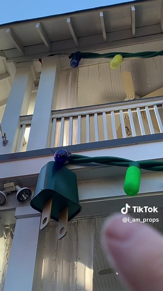 Giant Christmas lights surprise. DYI make your own decorations. @IsaacAlexanderDIY #giantchristmaslights #mrgrinch #christmas2023 #christmasdecorations #adamthecat #props #dyi #hacks #dontbelieveinhashtags