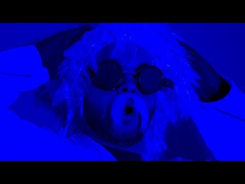 Captain Atom: Waco STEAMbot, Comes to Life!