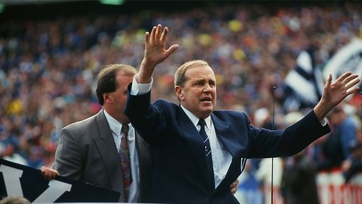 On This Day: EJ Whitten's emotional MCG lap, 1995