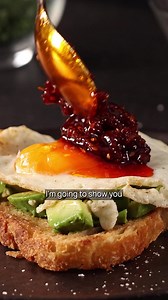 🍳 Weekend mornings deserve something special: crispy hash browns, creamy eggs benedict and delicious french toast. In this American Brunch course, learn how to prepare a brunch that’s restaurant-worthy, right in your own kitchen! What recipes will you master? 🥑 Avocado toast 🥓 Bacon, egg, and cheese sandwich 🍳 Eggs Benedict 🥔 Golden hash browns 🥯 New York-style bagel 🍞 French toast 🥣 Fresh cereal bowl 🍓 Yogurt with fruit Key techniques you’ll learn: 👨‍🍳 Making hollandaise sauce 🍳 Poa