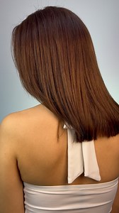 ¿Peluquería? ¡No, amiga! Con Smoll y menos de 10 soles te haces el cambio de look en casa y hasta combinando tonos. 💇‍♀️​ 👉 Encuentra Smoll en tu tienda o bazar más cercano. | SMOLL