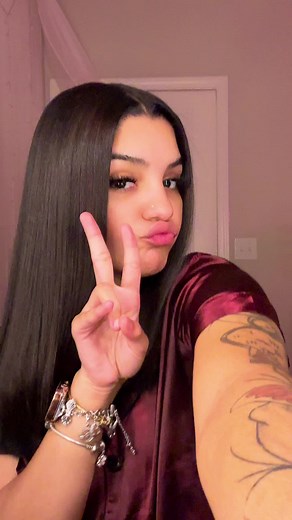 Makeup Tutorial: Applying Lip Color Like a Pro