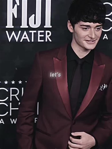Noah Schnapp 1234 Reverse Edit Review