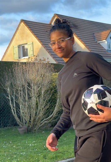 Own Your Moves in Freestyle Football