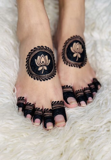 Feets Henna Design | Simple and Easy Mehndi Designs for Beginners