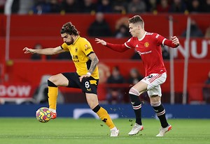 Neves and Moutinho show United what team desperately needs