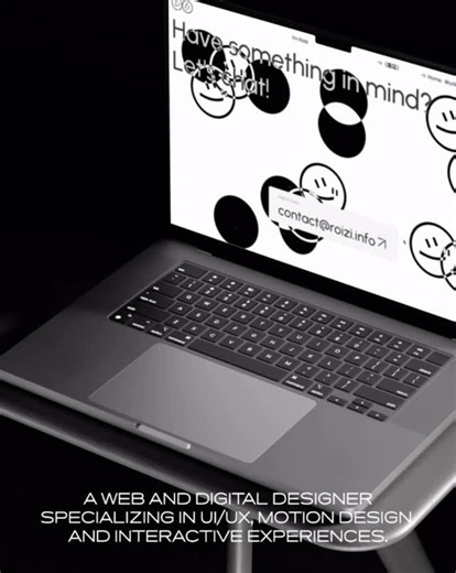 roizi 羅茲 on Instagram: "2025 Showreel preview👌 Full video is coming soon! Tomorrow! 2025年已經來到最後一個月，這一年對我來說也是變化很大的一年，很感謝客戶跟夥伴們，在今年的最後希望用這支Showreel做個總結，也包含了過往四年在版塊的作品 明天會發布完整影片🍿 #roiziproject #2025showreel #webdesign #website #interactive #userinterface #motion #uiux #digitalexperience #uiuxdesigner #webdesigner #webdesigninspiration #css #javascripts"