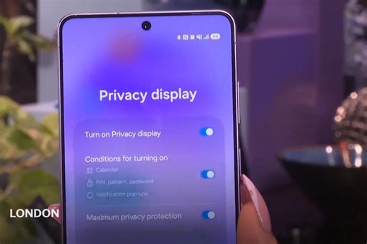 New Samsung smartphone debuts privacy feature to stop shoulder surfers