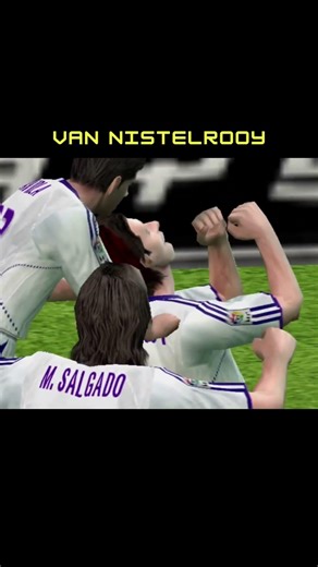 VAN NISTELROOY'S CLASSIC TOY! #winningeleven #proevolutionsoccer #retrogames #retrogaming