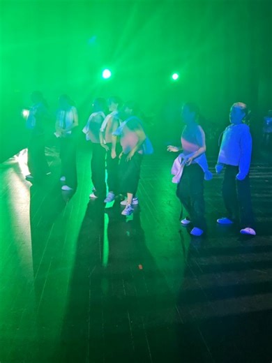 Expressions Dance Company on Reels