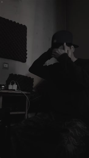 Shayan on Instagram‎: "Old #rap #rapfarsi #reels #rapmusic #رپفارسی"‎