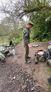 Ellie & Jordan Setting Up For The Day | Bald Builders Retro