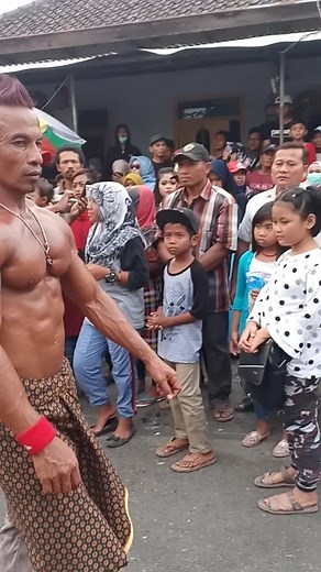 Robin Maskur on TikTok