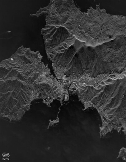 2025年11月28日（金）QPS研究所の小型SAR衛星14号機 「ヤチホコ-I」による初画像（ファーストライト）として、高精細モード画像を公開