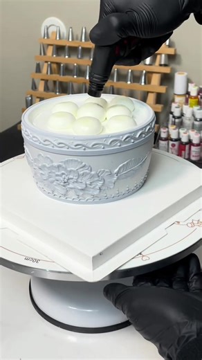 Celebrating the Lantern Festival with Creative Cake Decorating