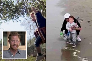 Harry shares cute unseen photo of Archie on the beach & you can finally see his face