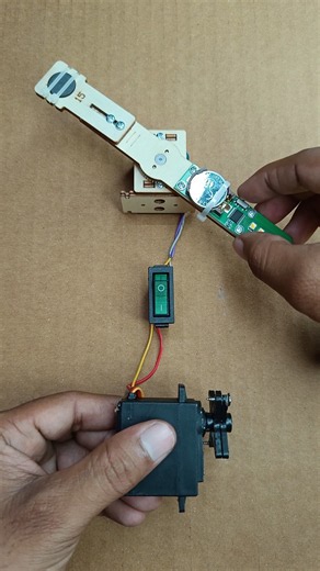 I powered rotating led display with gear motor — #shorts #dcmotor
