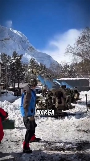 Meriam longsoran salju #shorts