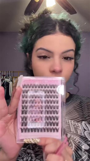 Beginner's Guide to Glueless Lashes