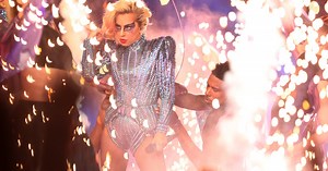 Lady Gaga Brings the House Down With Super Bowl 2017 Halftime Performance
